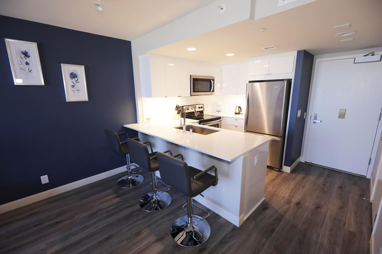 Aparthotel Tower View Suites 4*