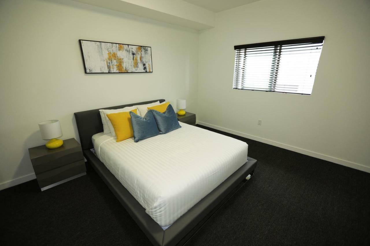 Aparthotel Tower View Suites Los Angeles