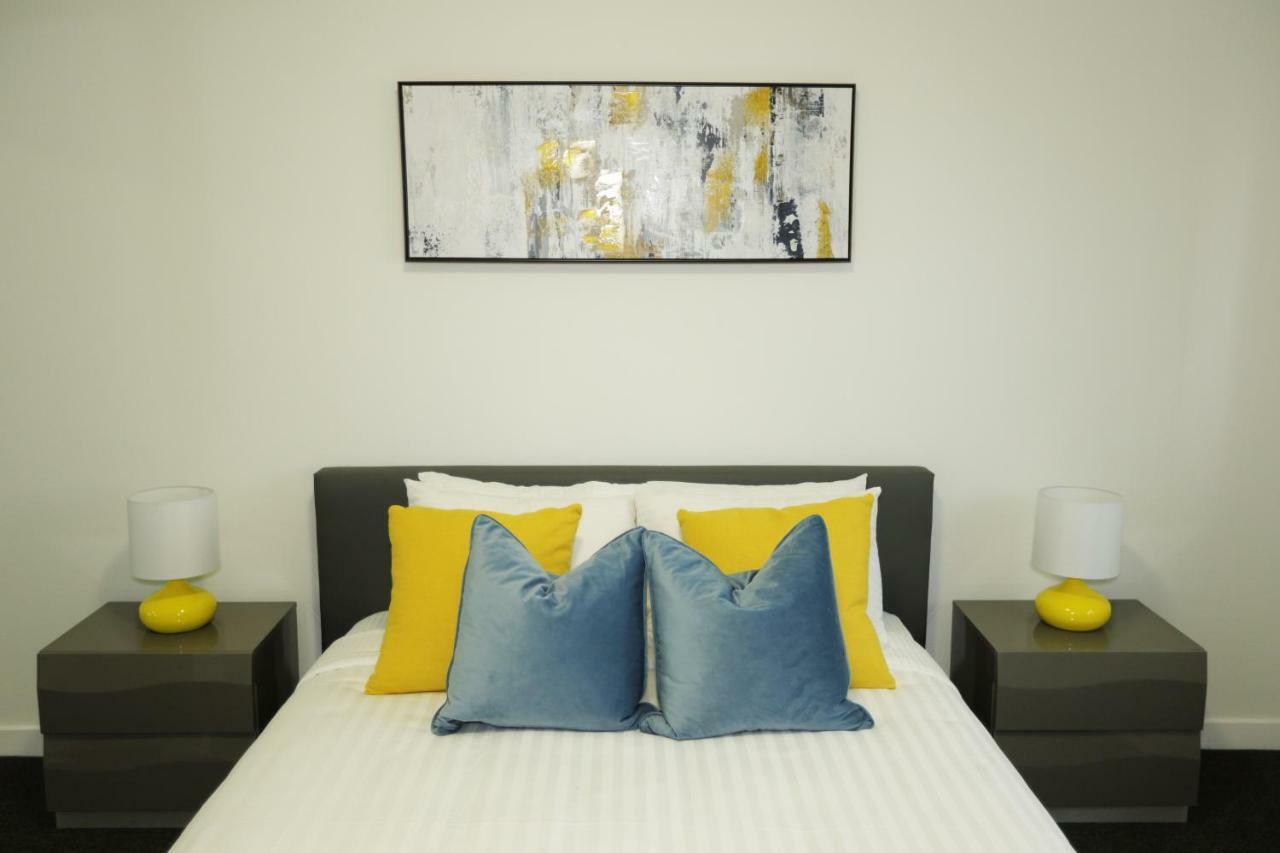 Aparthotel Tower View Suites